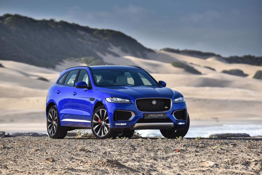  Jaguar F-Pace S 35t AWD 2016 года  (ZA) (фото 18 из 27)